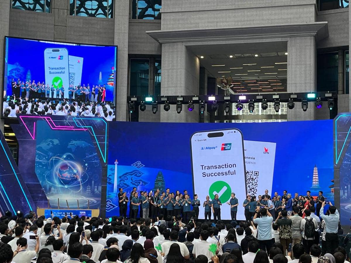 QRIS Tembus China, WNI dan Turis Kini Bisa Bayar Cukup Pakai HP