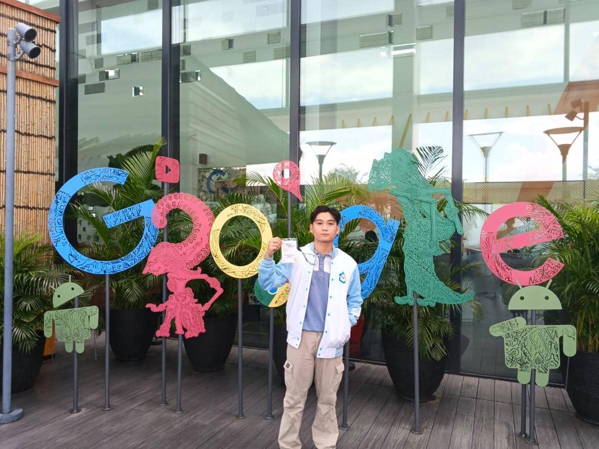 Dua Mahasiswa Informatika UBL Lolos Program Elite Google Indonesia