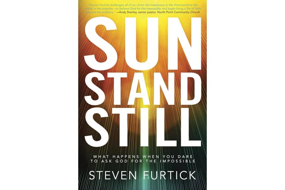 cover buku Sun Stand Still 