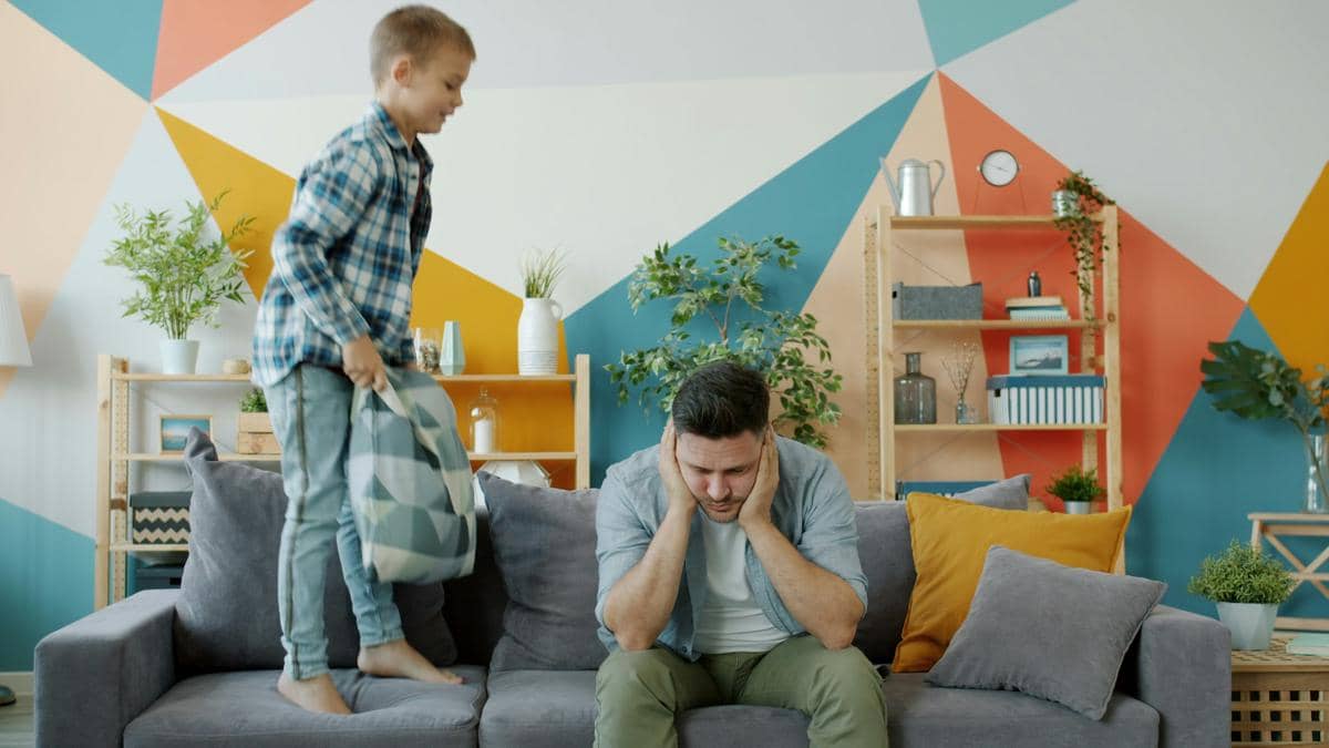 Bukan Waktu yang Kurang, Ini yang Bikin Anak Merasa Diabaikan