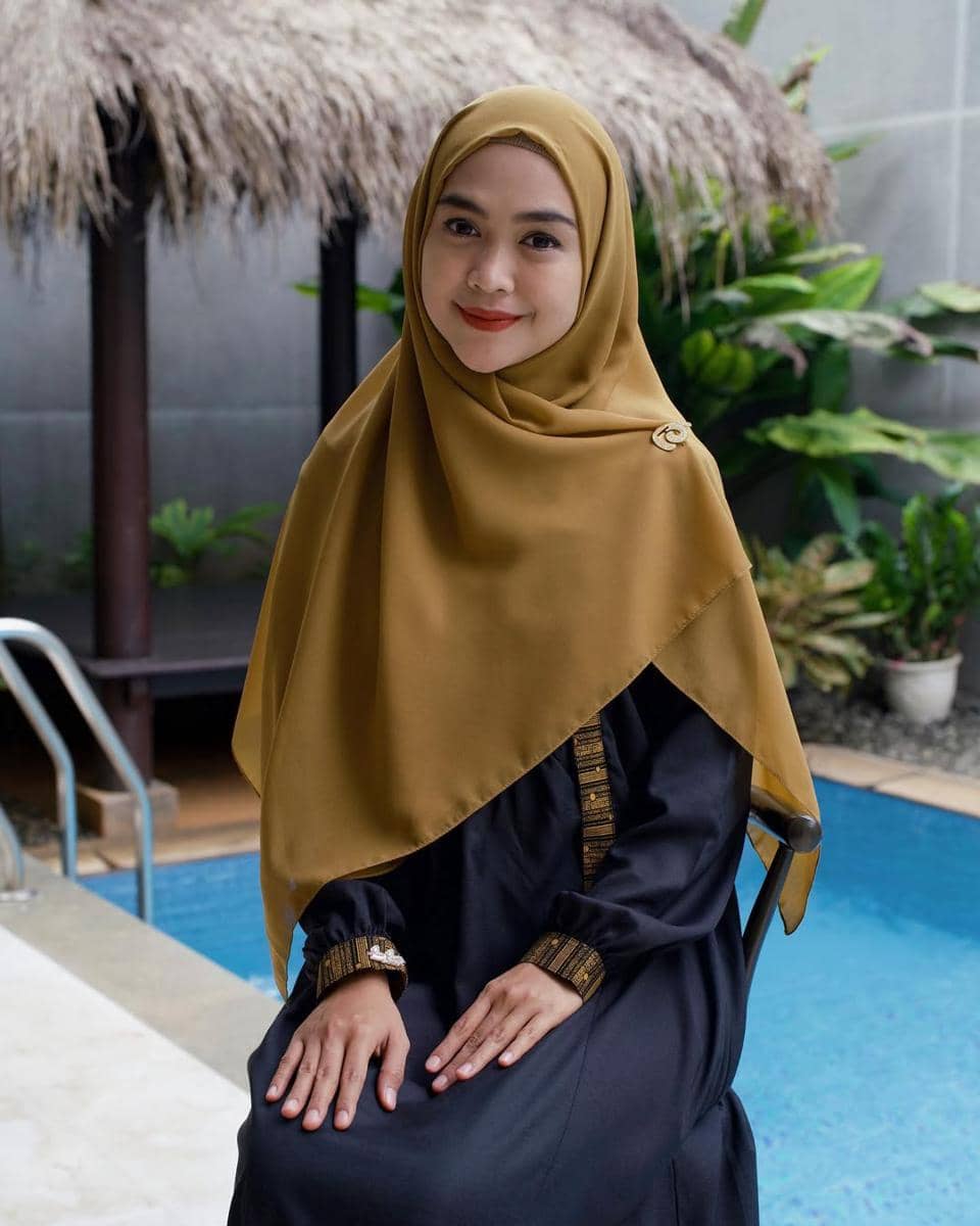 makeup natural Ria Ricis