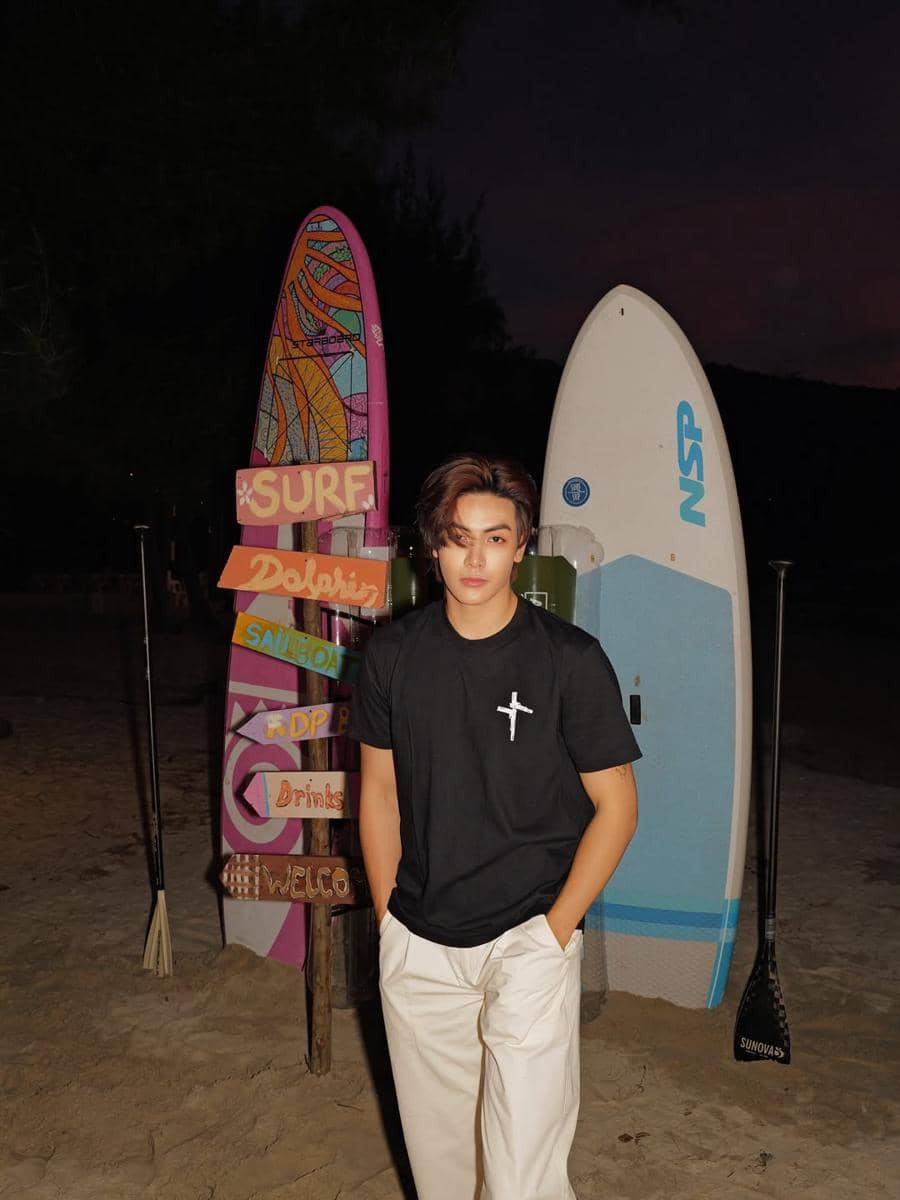 OOTD ke Pantai ala Joong Archen