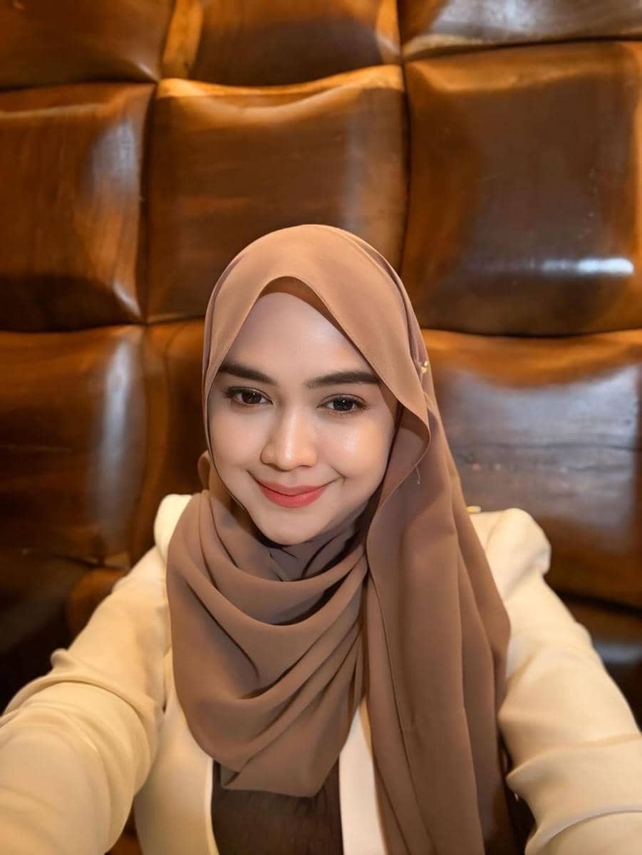 makeup natural Ria Ricis