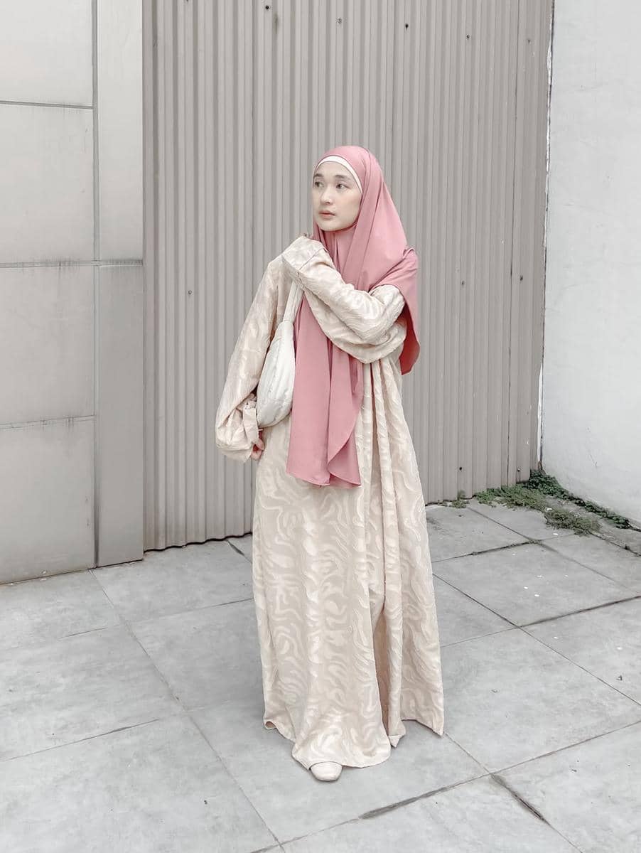 OOTD Hijab Syar'i ala Denisa Rani