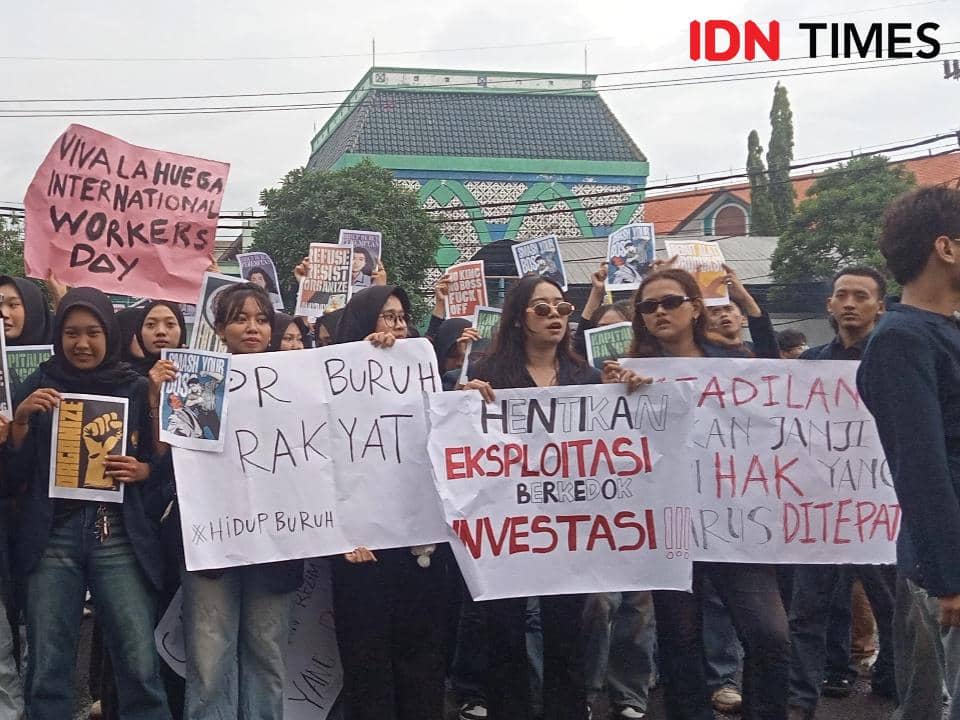 May Day 2026 di Surabaya, Buruh dan Mahasiswa Serukan 10 Tuntutan