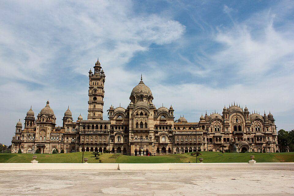 5 Fakta Unik Istana Laxmi Vilas, Permata Arsitektur Megah di India