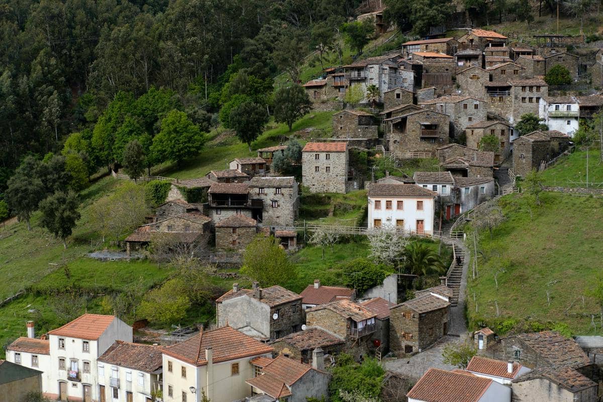5 Fakta Desa Piódão di Portugal, Desa Batu Ikonik di Tengah Alam Eropa