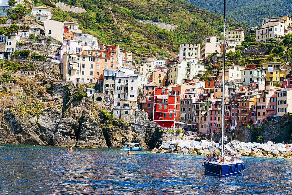 Desa Riomaggiore di Italia