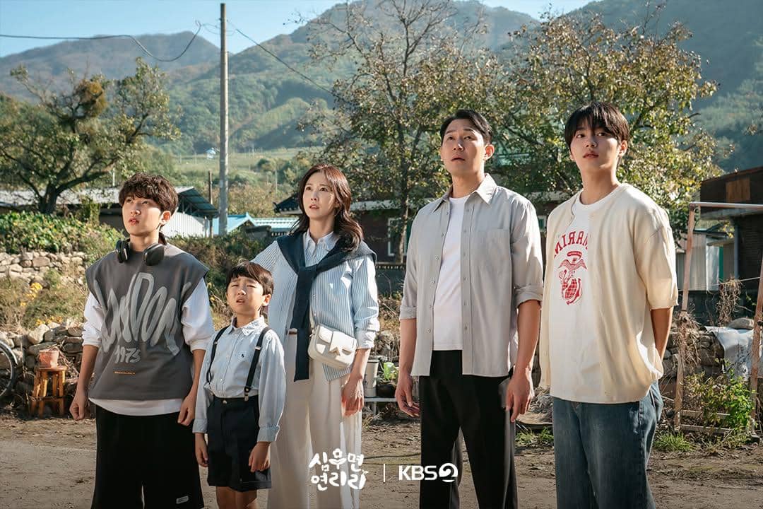 7 Beban yang Dipendam Keluarga Seong Tae Hun di Cabbage Your Life