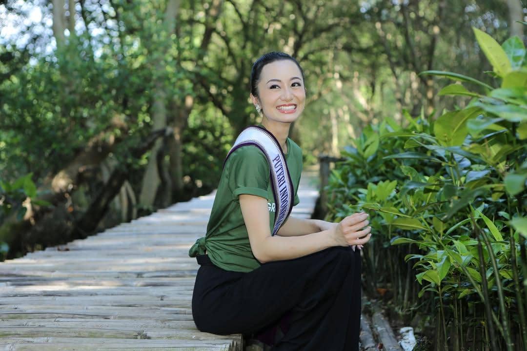 7 Potret Puteri Indonesia Lingkungan 2026 Victoria Kosasieputri Menanam Mangrove