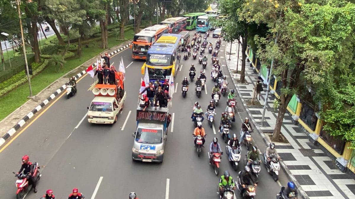 Ini Tuntutan Massa Aksi May Day di Surabaya 