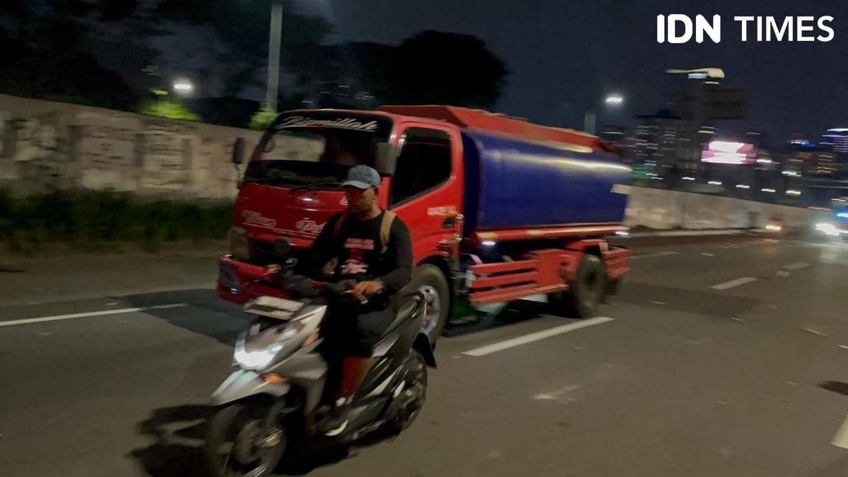 Aksi Hari Buruh Bubar, Lalu Lintas Depan DPR Mulai Dibuka