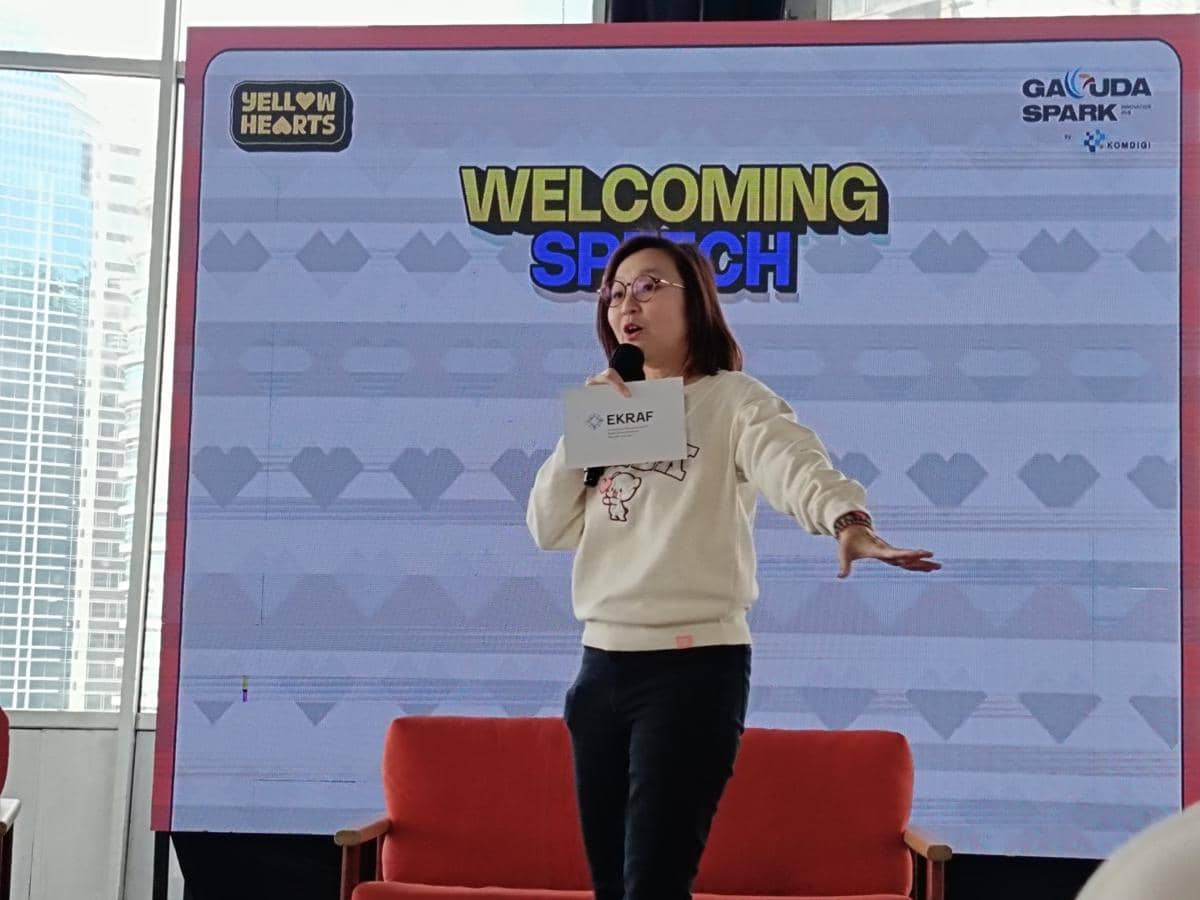Launch Event Yellow Hearts