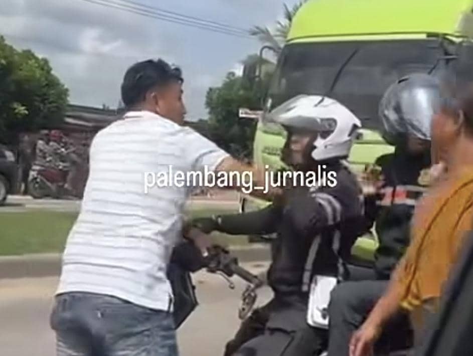 Viral Keributan Sopir Truk-Petugas Dishub di Palembang, Dipicu Razia