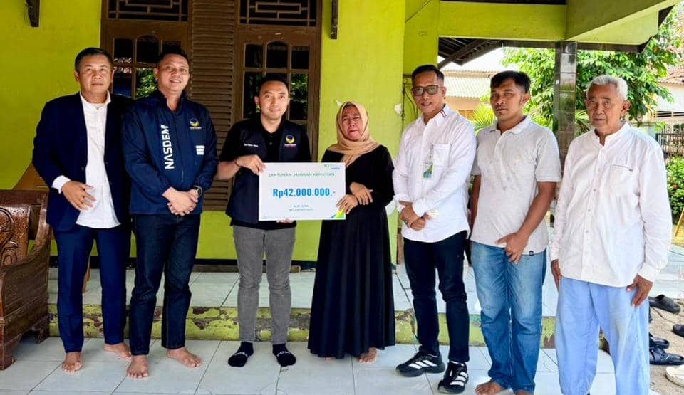 NasDem Karawang Buktikan Kader Tak Cuma Dibutuhkan Saat Pemilu