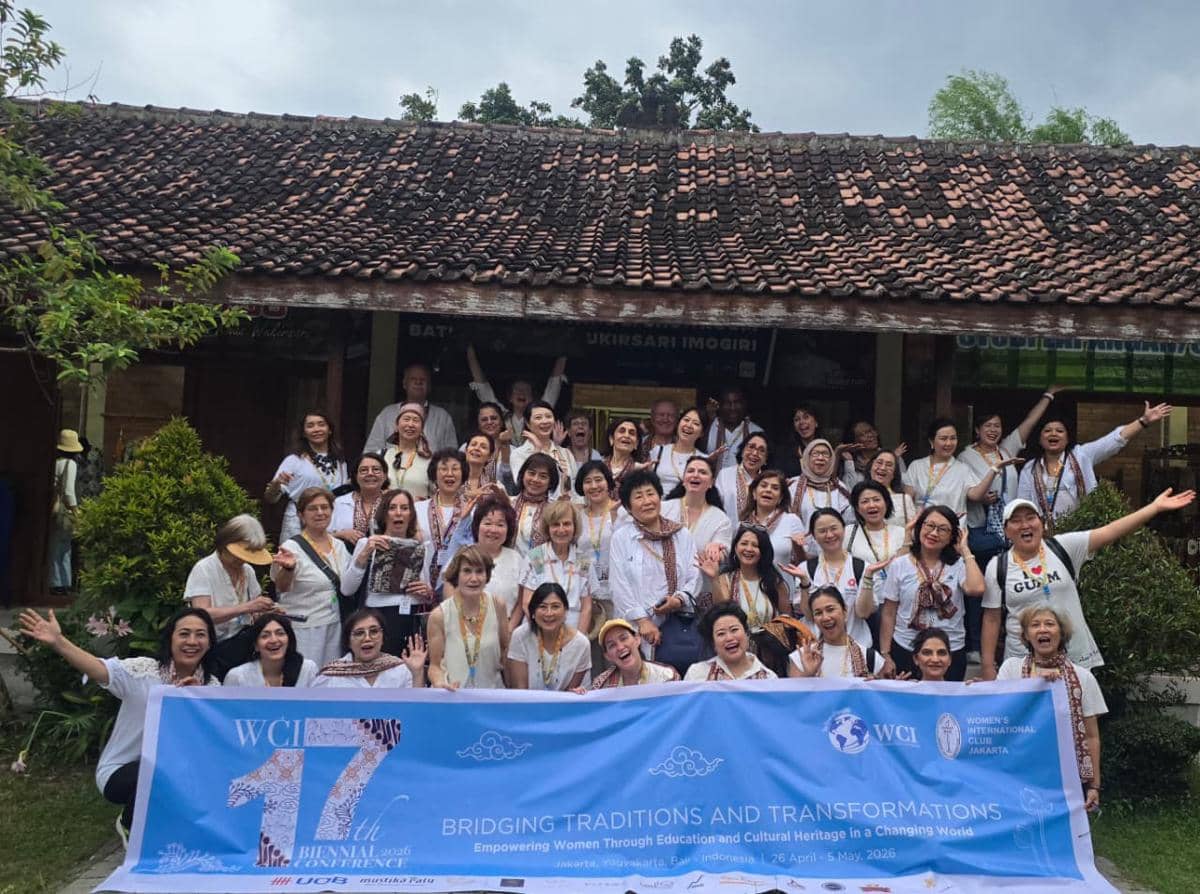 Delegasi Welcome Clubs International (WCI) Biennial Conference dari belasan klub perempuan internasional mengunjungi Kampung Batik Giriloyo, Imogiri, Bantul. (Dok. Istimewa)