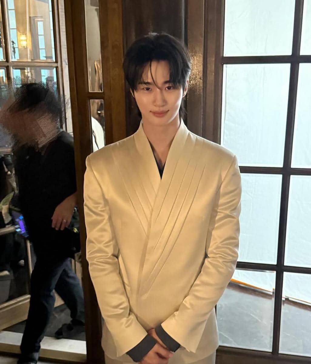 7 Aktor Tinggi Saingan Byeon Woo Seok, Bikin Lawan Mainnya Kelihatan Mungil!
