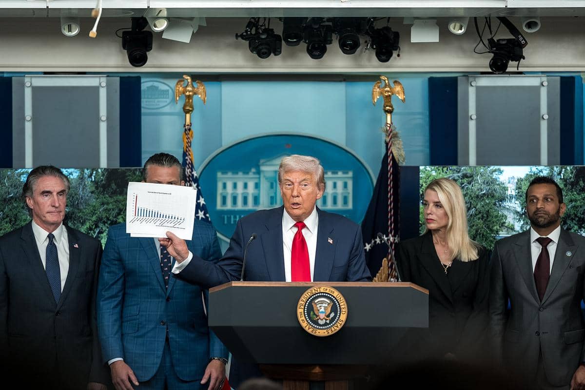 Trump Sebut Blokade Selat Hormuz Bikin AS Untung Besar