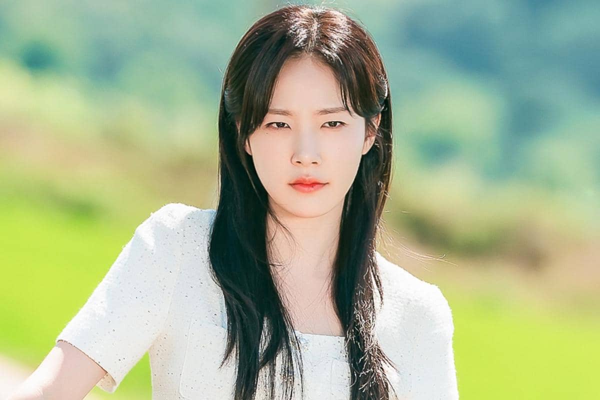 7 Kehangatan Warga Desa Deokpung pada Dam Ye Jin di Sold Out On You