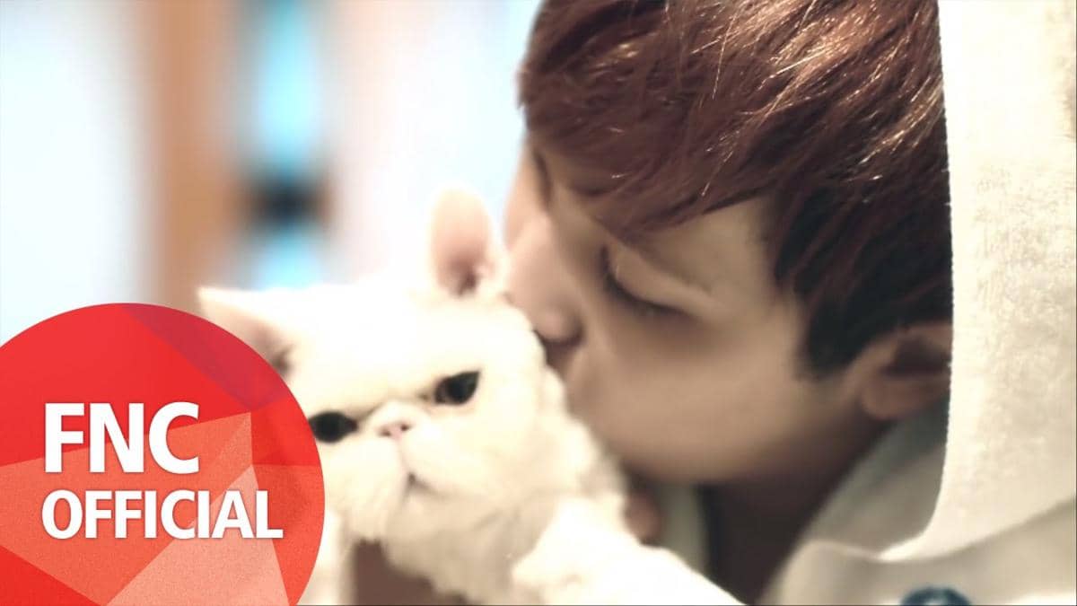 cuplikan MV "Memory"