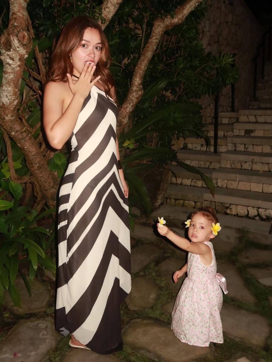 Rebecca Klopper liburan bareng Kamari di Bali