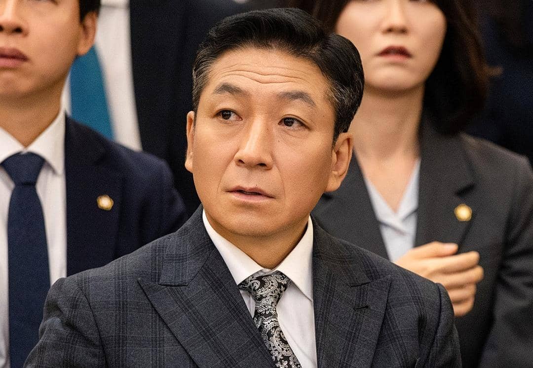 Choi Kwang Il di drama Phantom Lawyer