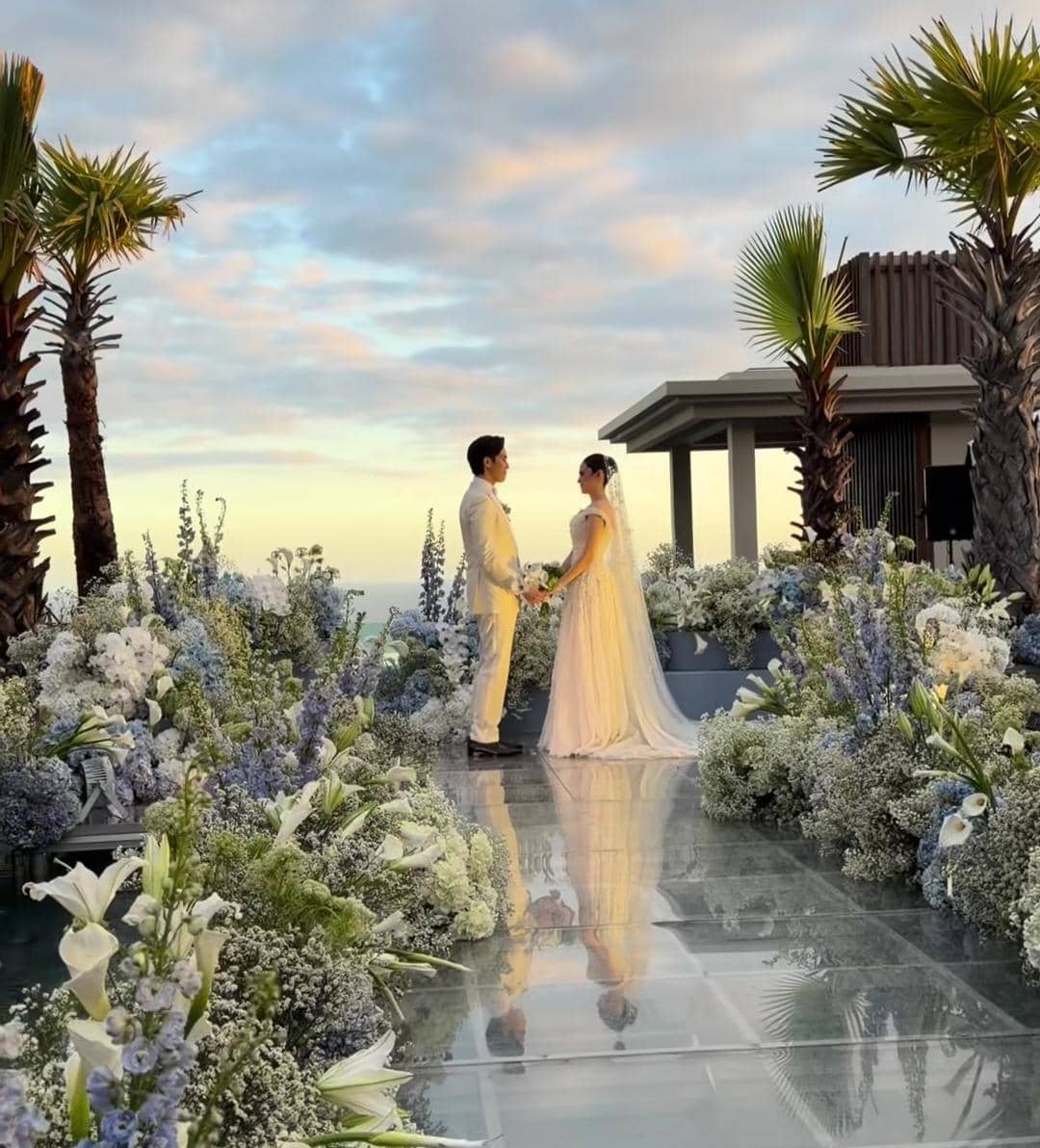 Resepsi pernikahan El Rumi dan Syifa Hadju di Bali