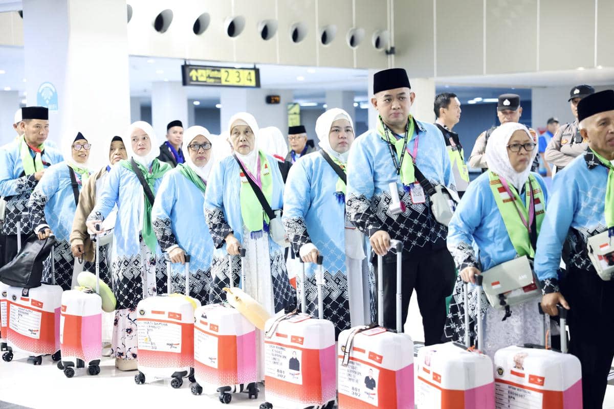 394 Jemaah Haji Sulawesi Utara Diberangkatkan ke Balikpapan
