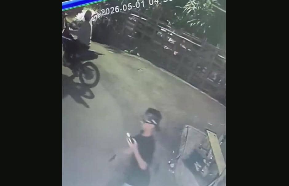 Rekaman CCTV menangkap momen kelompok geng motor di Makassar menyerang menggunakan airsoft gun/Istimewa