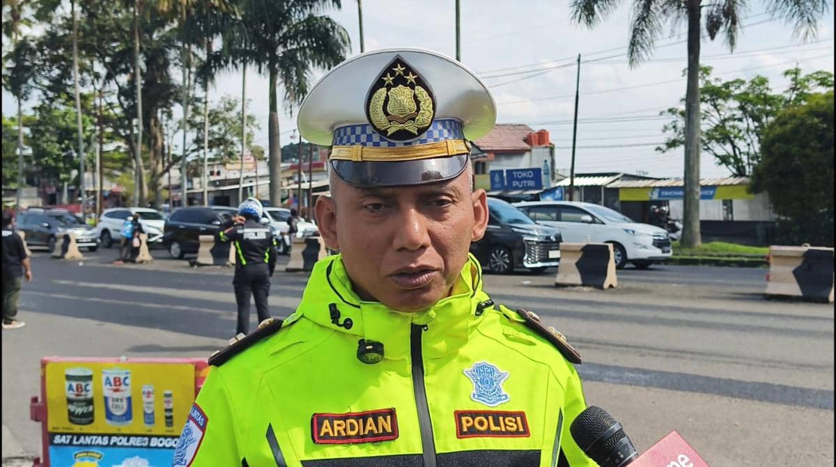 Hari Kedua Libur Panjang, 13 Ribu Kendaraan Serbu Kawasan Puncak Bogor