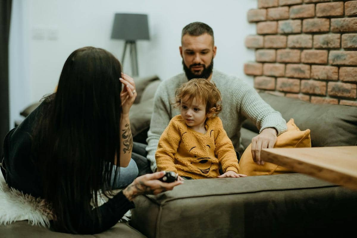 6 Kesalahan Parenting yang Bisa Picu Ketidaknyamanan Anak