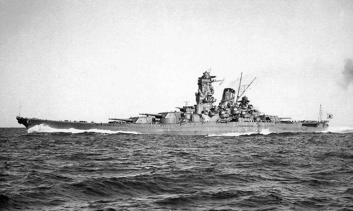potret battleship Yamato milik AL Kekaisaran Jepang yang bersama battleship Musashi merupakan kapal battleship terbesar yang pernah dibuat 