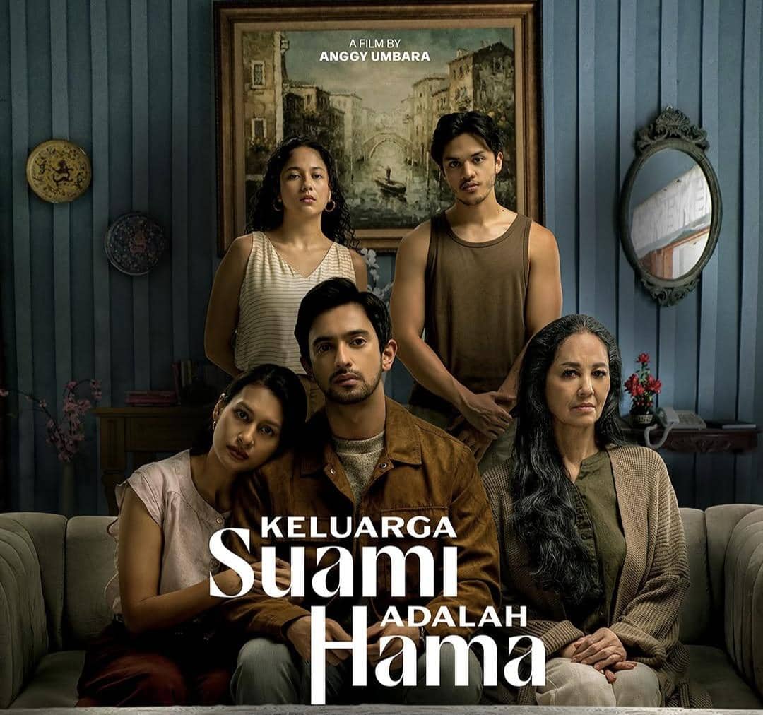Film Keluarga Suami Adalah Hama