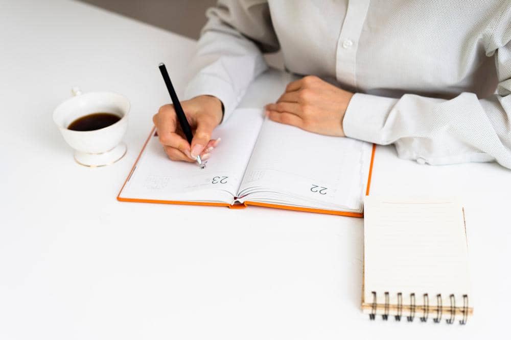 ilustrasi membuat to-do list
