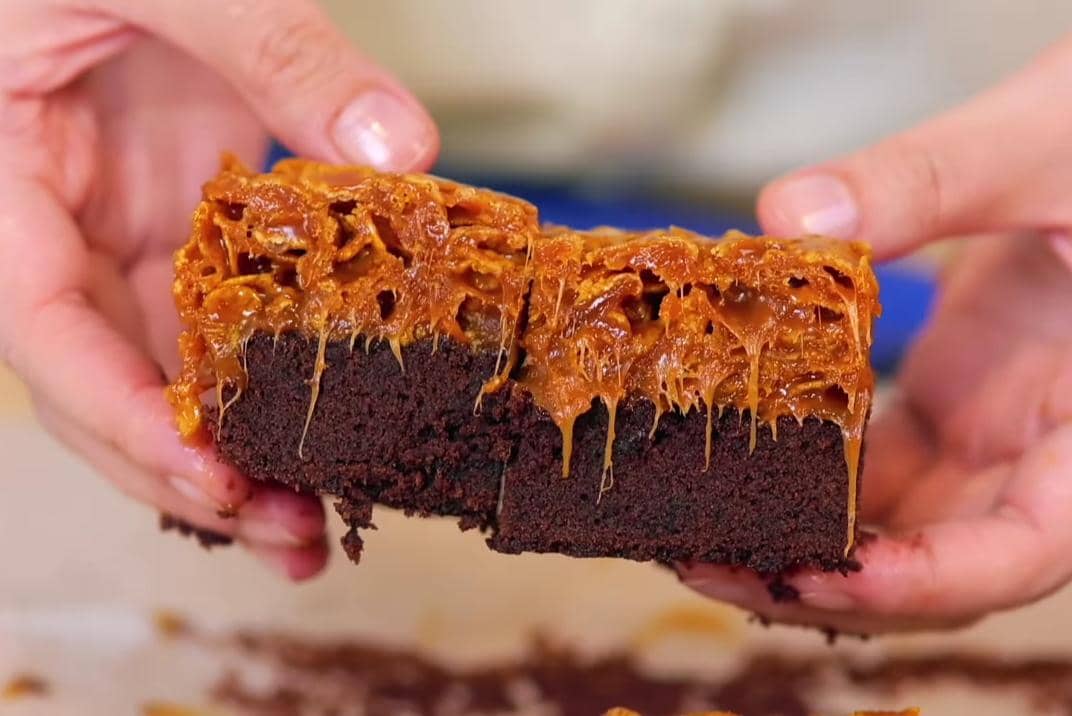 Resep Caramel Cornflake Brownies ala Luvita Ho, Perpaduan Rasanya Seimbang!
