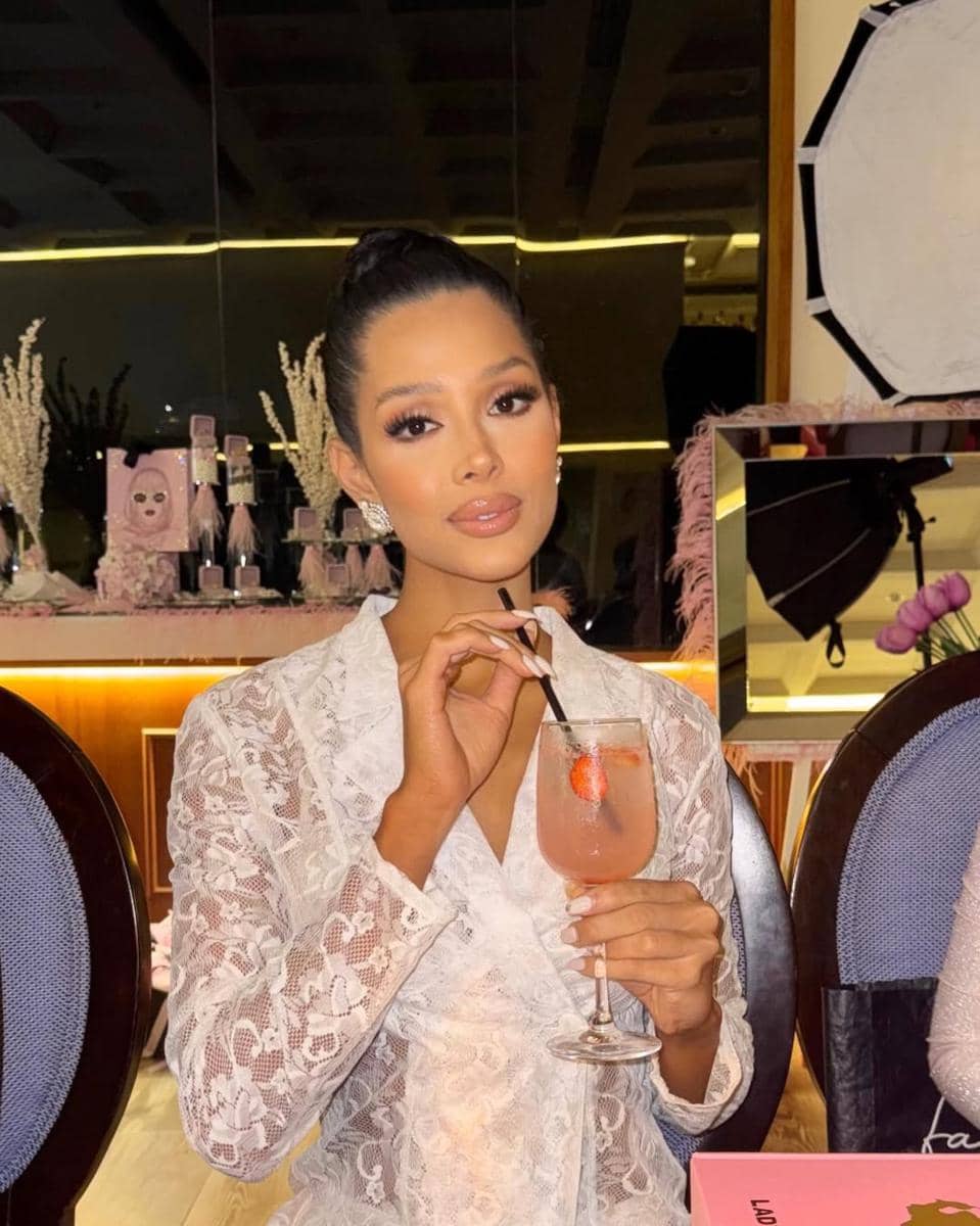 Potret Miss Grand Venezuela 2026 Lady Di Mosquera