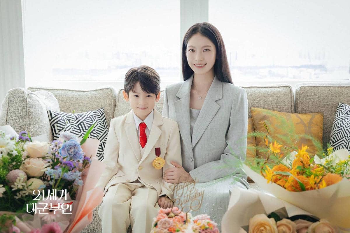 Cuplikan drama Korea Perfect Crown