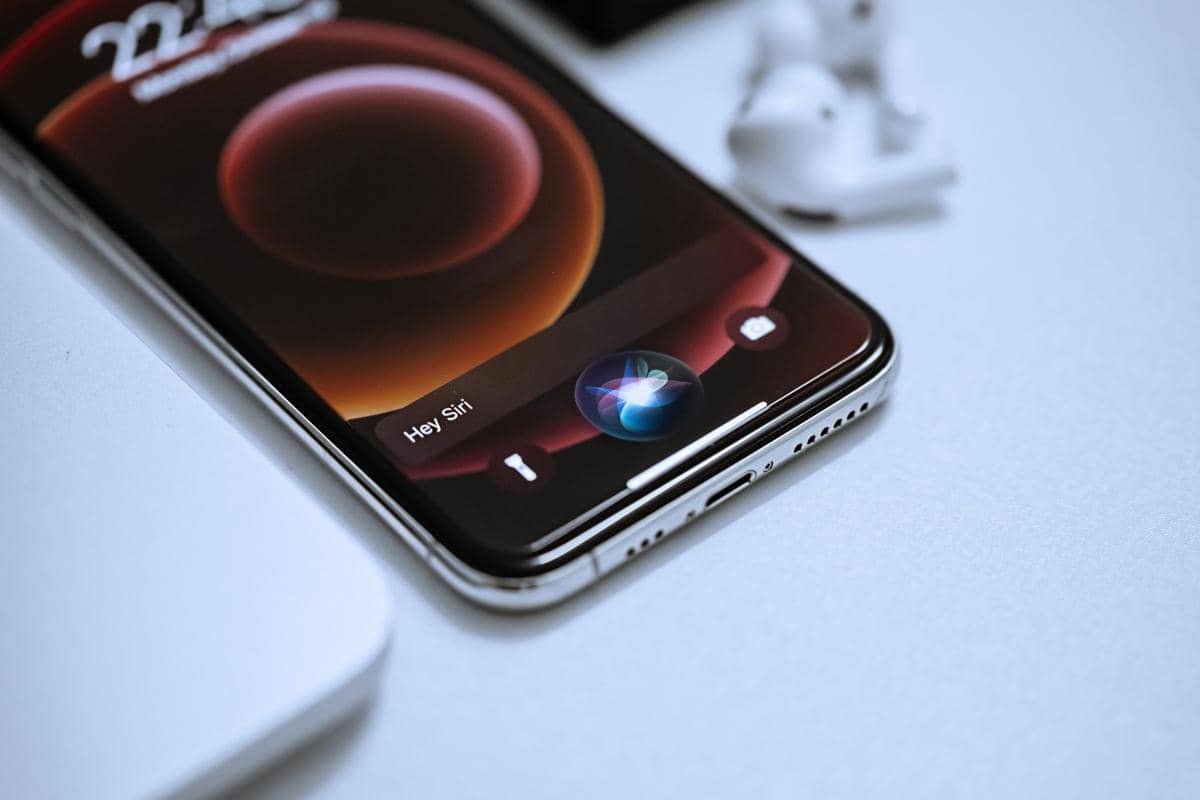 6 Penyebab Siri makin Tertinggal dari Virtual Assistant Lainnya