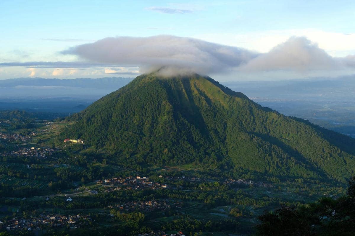 potret Gunung Andong 
