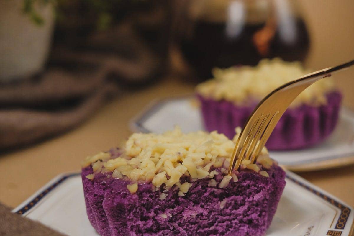 ilustrasi cake ube 
