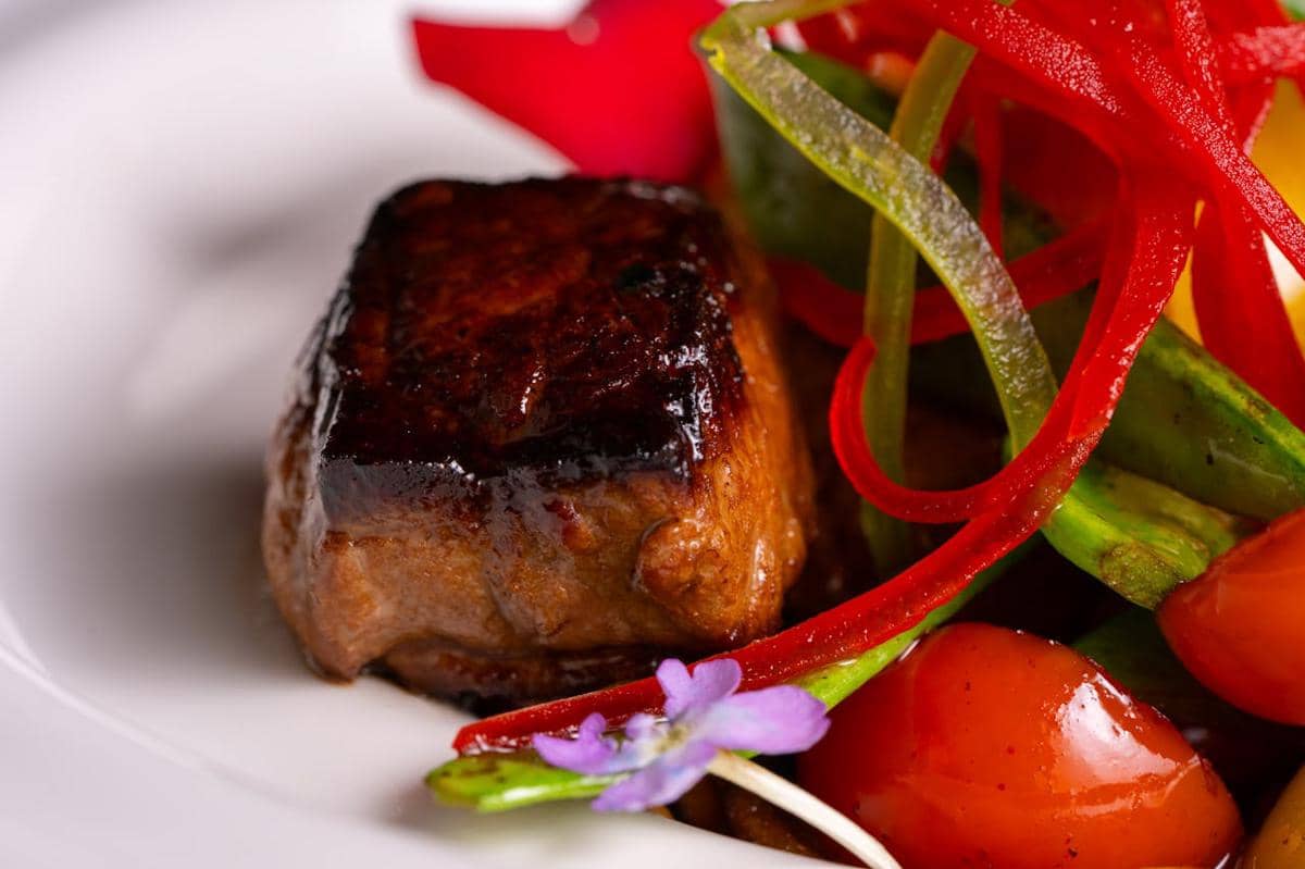 ilustrasi steak tahu