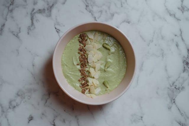 ilustrasi avocado smoothies