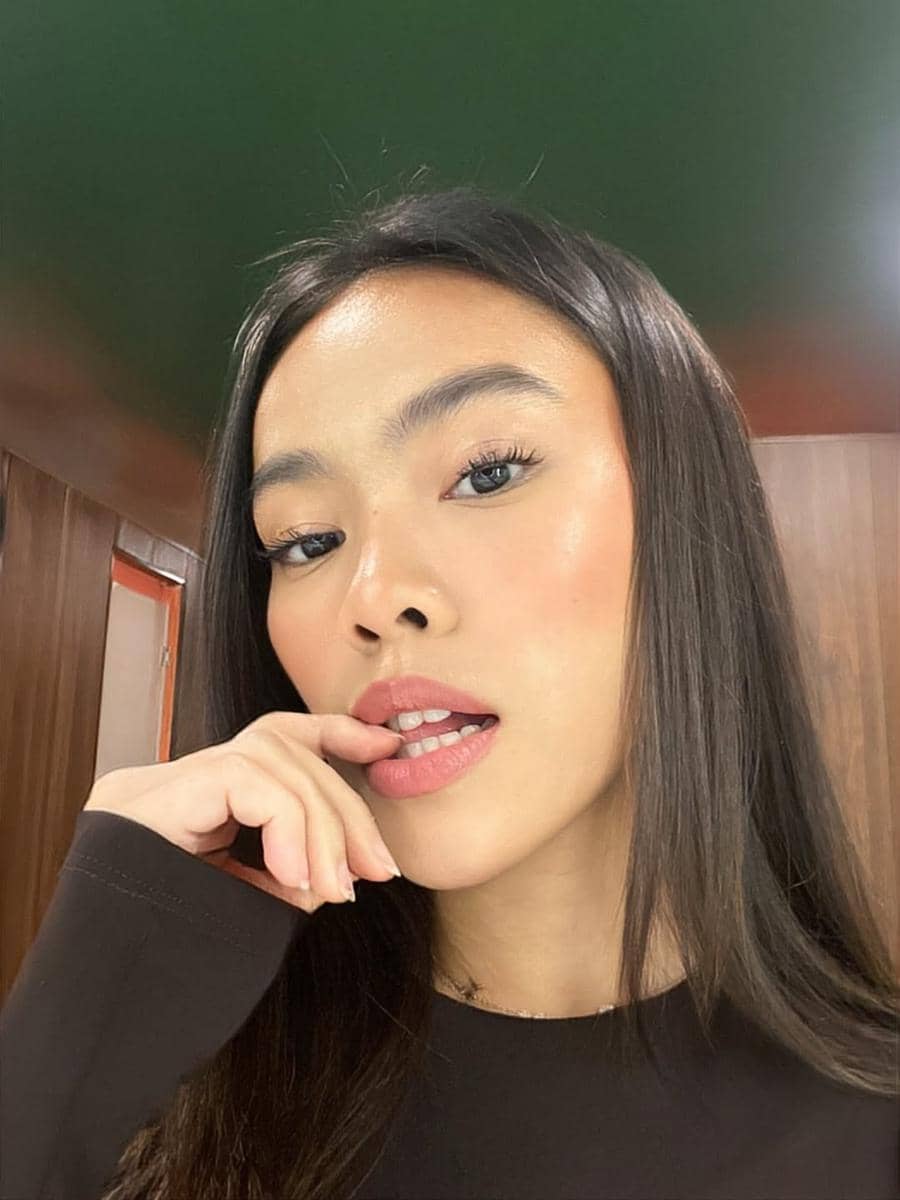 Inspirasi makeup ala Marsha Zulkarnain 