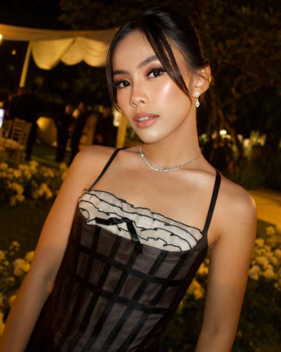 Inspirasi makeup ala Marsha Zulkarnain