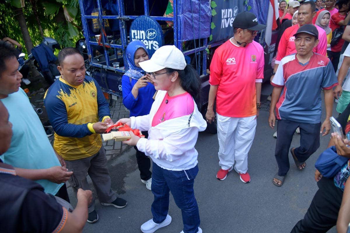 mlaku bareng, simpang lima, jalan santai, hut semarang