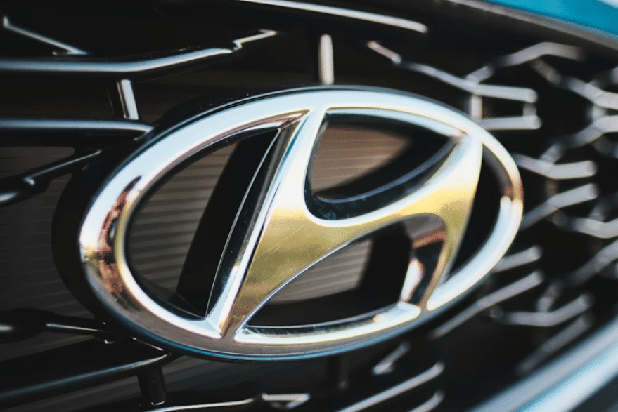 Kenapa Huruf H pada Logo Hyundai Ditulis Miring?