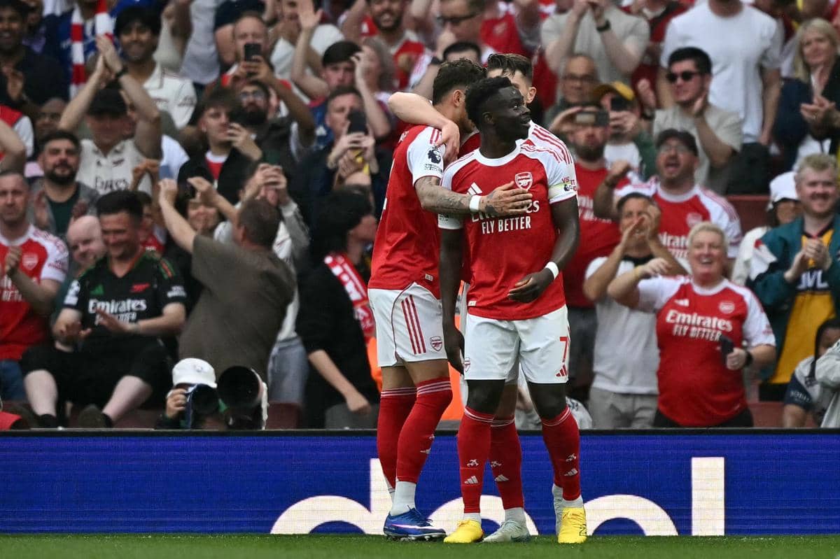 Bukayo Saka Gak Main Penuh saat Arsenal Bantai Fulham, Kenapa?