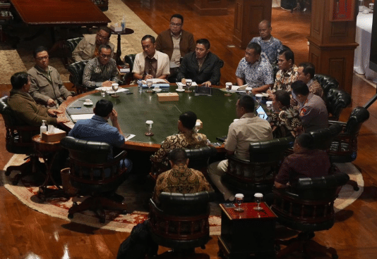 Prabowo Rapat di Hambalang, Bahas Pendidikan hingga Dampak Perang Iran