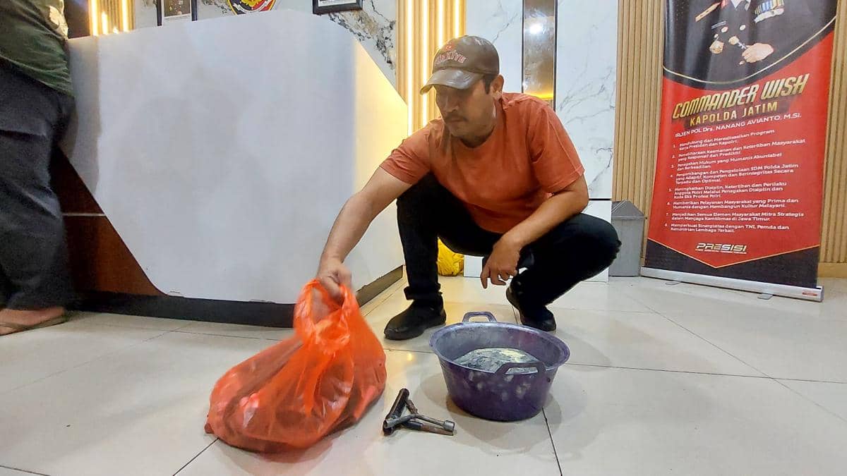Jatanras Polda Jatim Bongkar Sindikat Ranmor, Ada Bahan Peledak