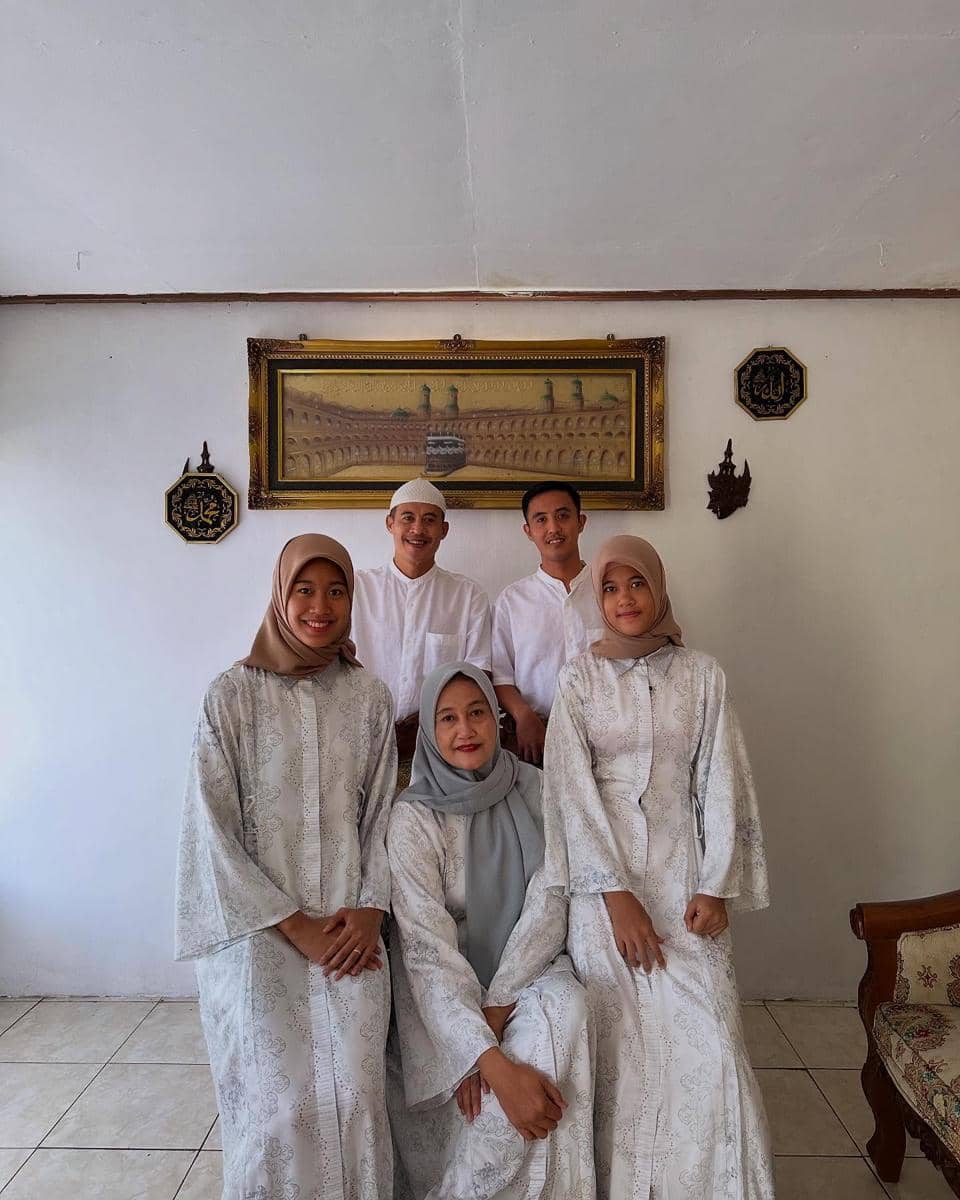 OOTD Putri Kusuma Wardani